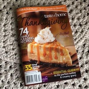 Taste of Home Thanksgiving Cookbook